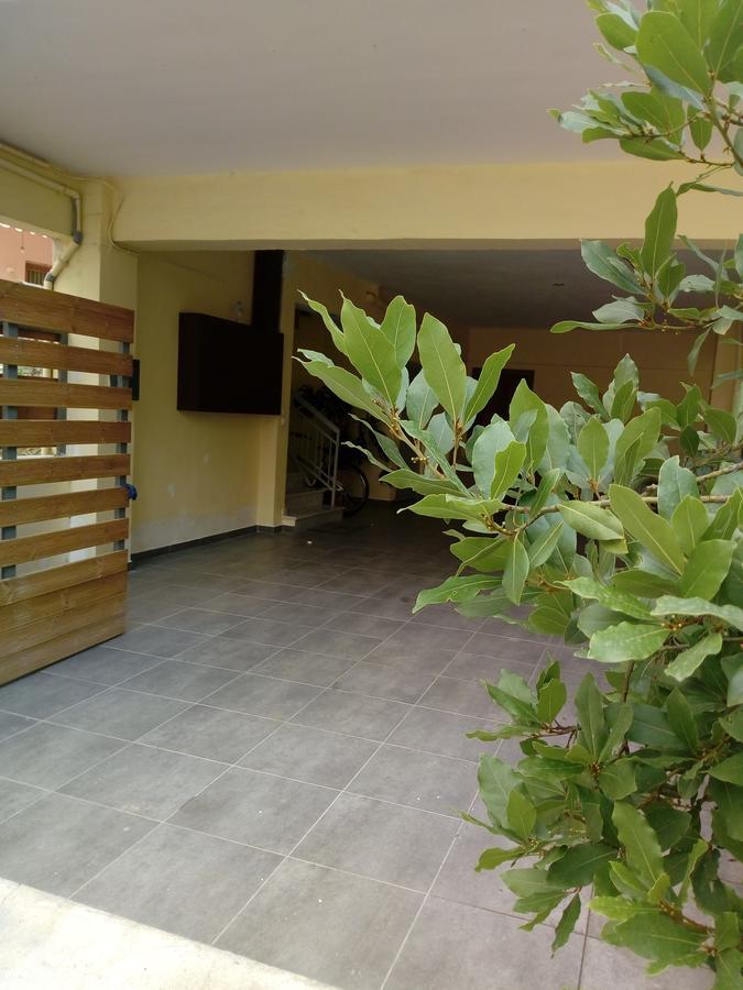 Odys Apartment Centrer Of Town Preveza Exteriör bild